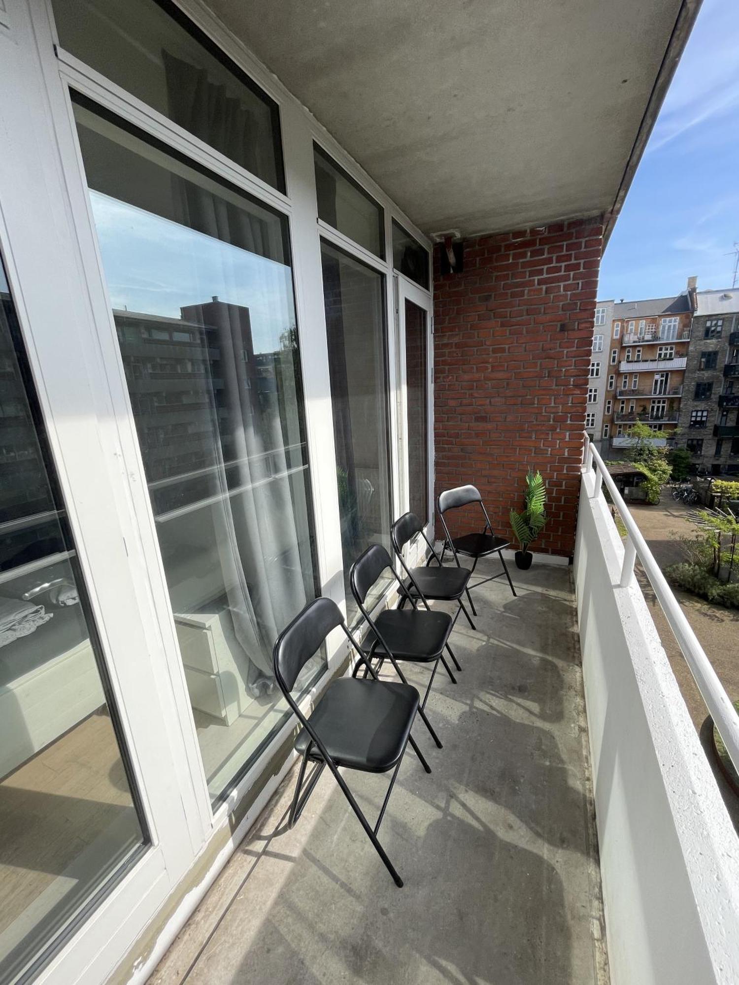 Central Copenhagen Apt With Balcony, Free Parking W Elevator Exterior photo
